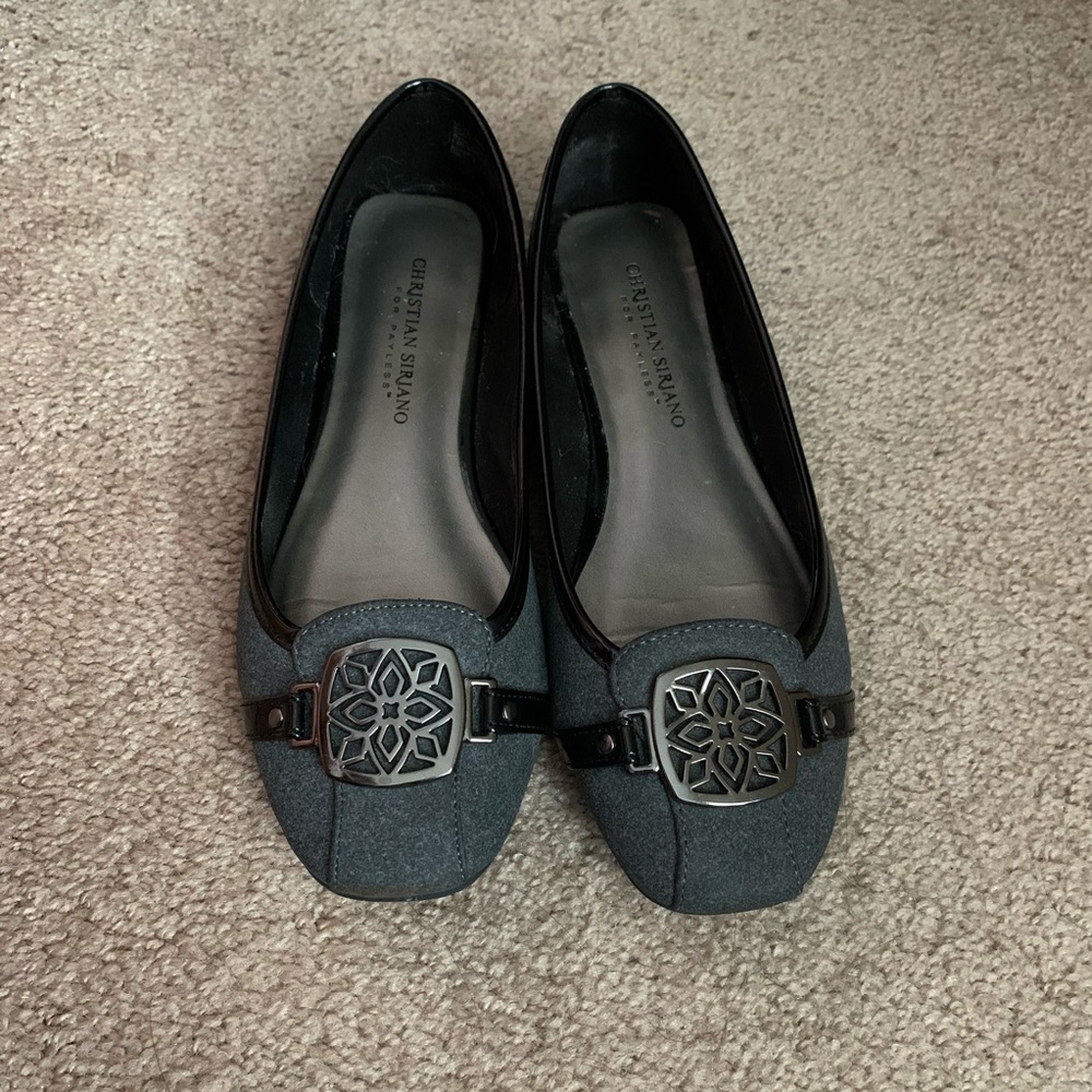 Vince Camuto flats